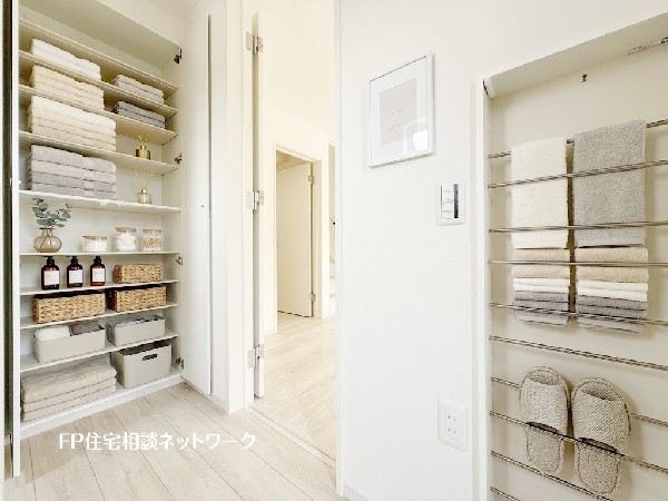■収納■本画像はAIがCGで家具作成しており、実際の現地に家具は設置されておりません。また、販売価格に家具、小物等は含まれておりません。