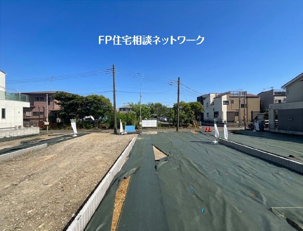 外観:青空の広がる解放感良好な住宅用地です。周辺は緑豊かで落ち着いた住環境。