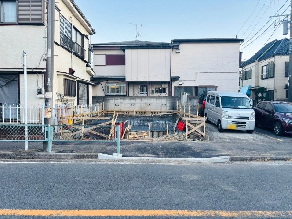 外観:徒歩7分圏内に保育園・小学校・中学校・公園・コンビニ・スーパー等の生活利便施設が整い利便性良好です。