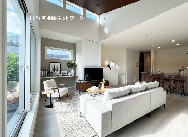 南に大きく面した窓から光が降りそそぐ開放的なリビング。自然の恵みが、快適で心地の良い空間を演出。