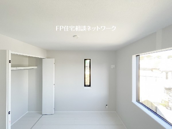 全室クローゼット付きのお部屋が4室あります。お子様がそれぞれ自分のお部屋を持つことが出来ますね。
