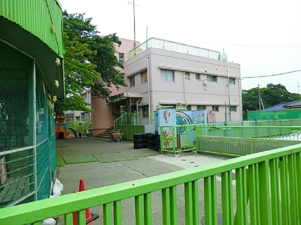 周辺環境:福澤保育センター(保育理念は「健康で心豊かな子を育成することに力を尽くし、社会に貢献する」。夏にはお泊り保育がある。)