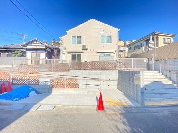 周辺環境:きくなハート保育園(「元気いっぱい・笑顔いっぱい・温かい気持ち」で園生活を送れるよう温かい環境づくりを大切にしています。)