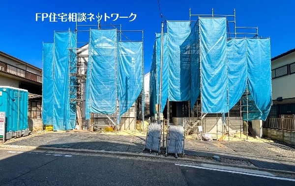 外観:自然豊かな三ツ池公園が徒歩圏内。保育園や小学校が徒歩10分以内にあり子育てしやすい住環境です。