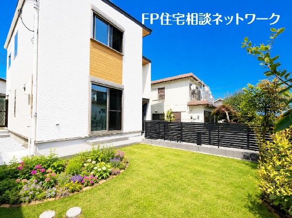 外観:本画像はAIがCGで芝生作成しています。現地に芝生は設置されておらず販売価格に含まれておりません。