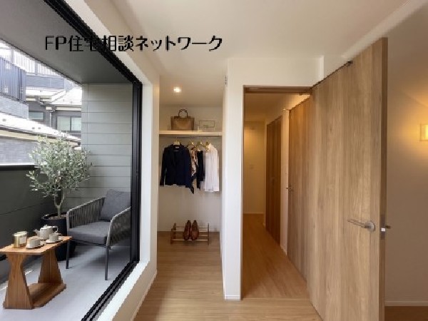 本画像はAIがCGで家具・小物作成しています。現地には設置されておらず販売価格に含まれておりません。  