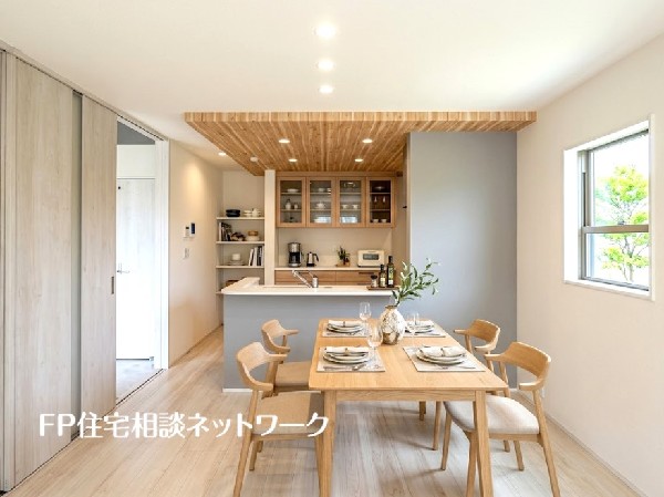 本画像はAIがCGで家具作成しています。現地に家具は設置されておらず販売価格に含まれておりません。 