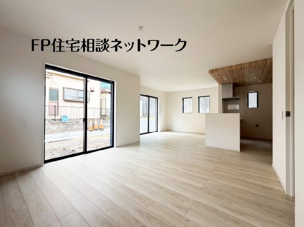 オープンでのびやかな空間を生み出す、広がりとゆとり。家族と過ごす時間を大切にしたい方にぴったりです。