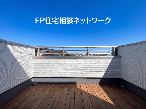 本画像はAIがCGでウッドデッキ作成しています。現地に設置されておらず販売価格に含まれておりません。