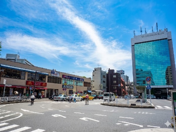 周辺環境:保土ヶ谷駅(横浜駅まで1駅！JR横須賀線・湘南新宿ラインで都心へ直結。駅周辺は買物施設が充実し便利な住環境です。)