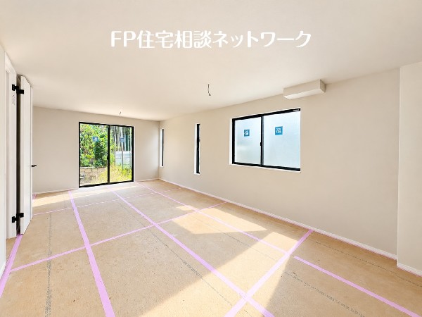 オープンでのびやかな空間を生み出す、広がりとゆとり。家族と過ごす時間を大切にしたい方にぴったりです。