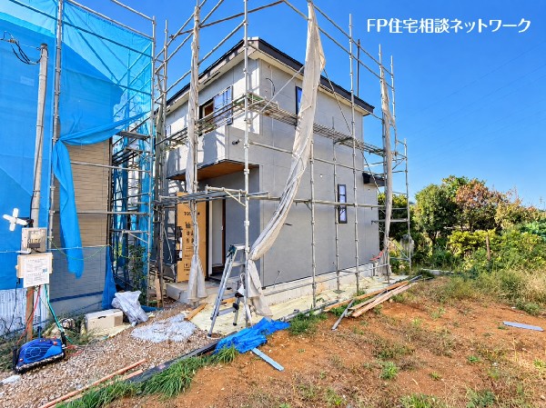 外観:四季を通じて自然と触れ合えるスポットがあるので、自然に包まれた穏やかな暮らしを実現できます。  