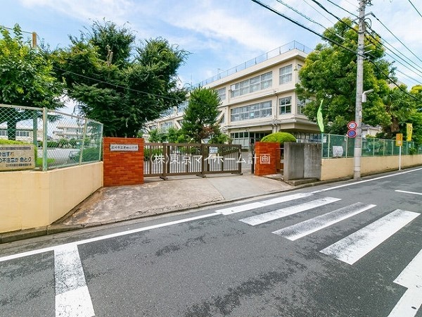 周辺環境:立川市立第四小学校