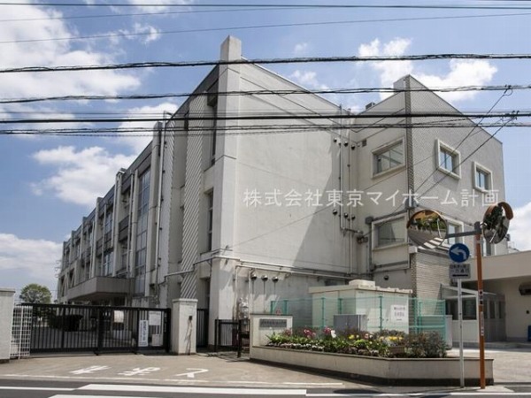 周辺環境:調布市立北ノ台小学校