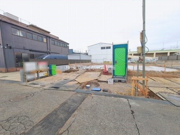 外観:現地外観写真（建築中）