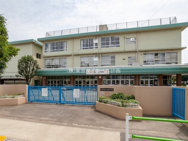 周辺環境:小平市立上宿小学校