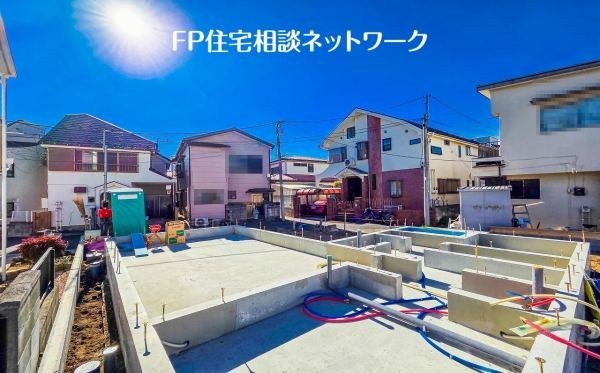 外観:現地外観写真（建築中）