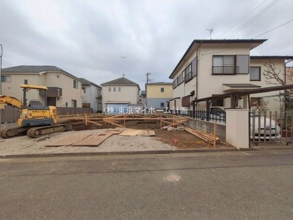 外観:現地外観写真（建築中）