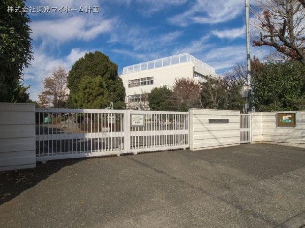 周辺環境:府中市立南町小学校