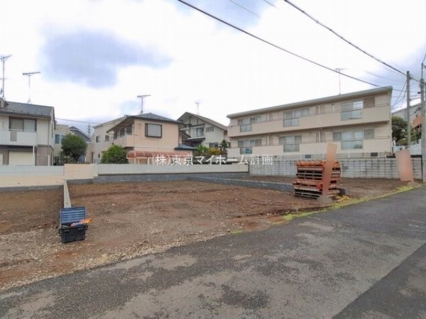 外観:現地外観写真（建築中）
