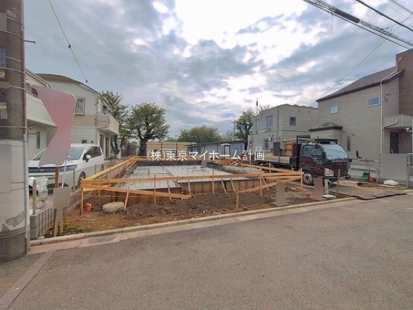 外観:現地外観写真（建築中）