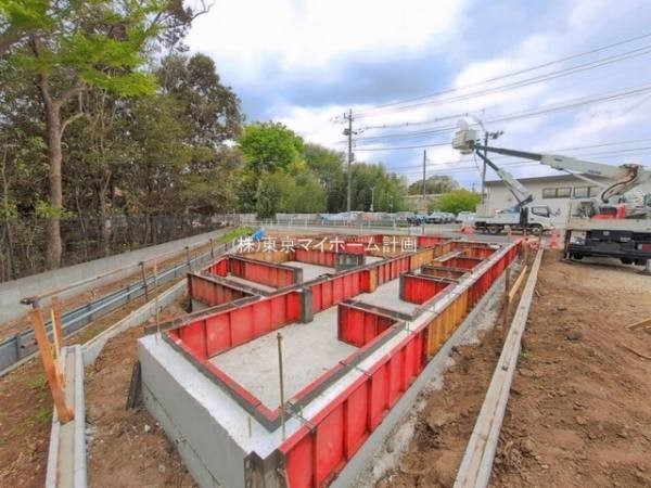 外観:現地外観写真（建築中）