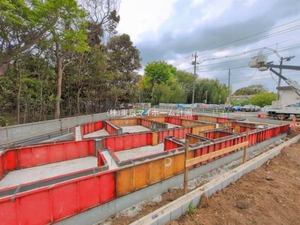 外観:現地外観写真（建築中）