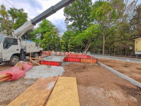 外観:現地外観写真（建築中）