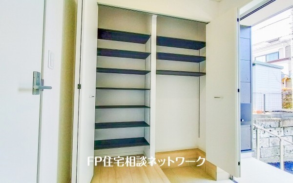 玄関収納