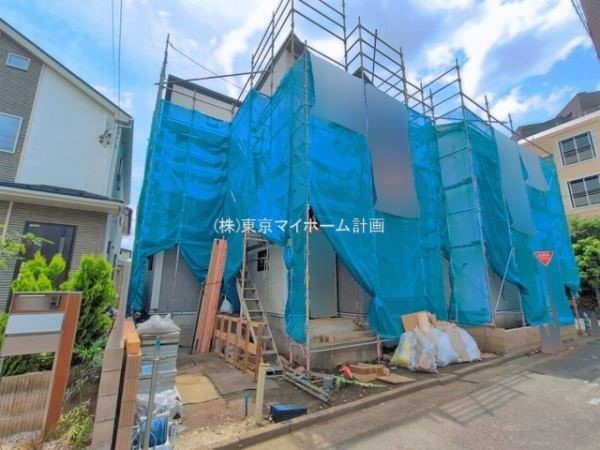 外観:現地外観写真（建築中）