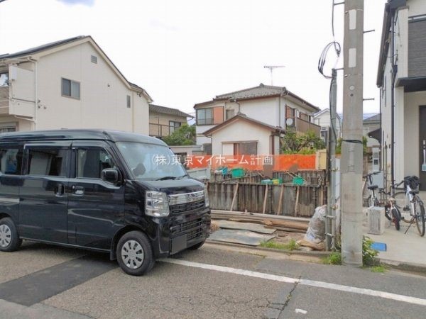 外観:現地外観写真（建築中）