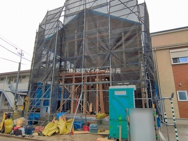 外観:現地外観写真（建築中）